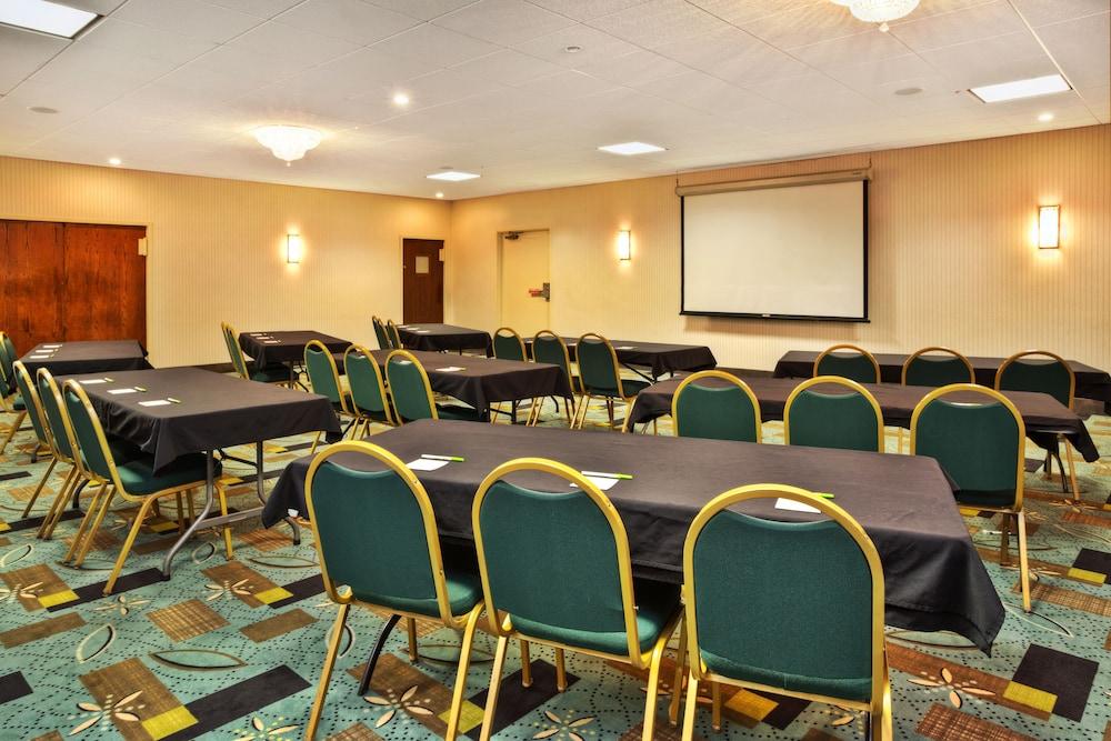 Days Inn By Wyndham Plattsburgh Luaran gambar
